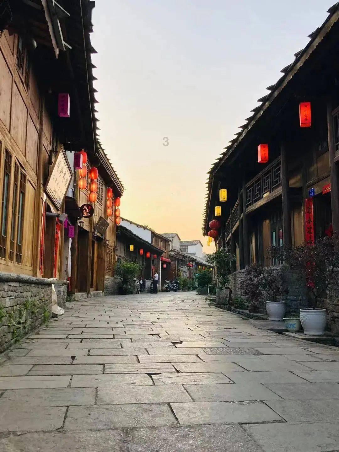《长月烬明》带火了蚌埠的旅游，还有哪些被影视作品带火的旅游地？游戏画面
